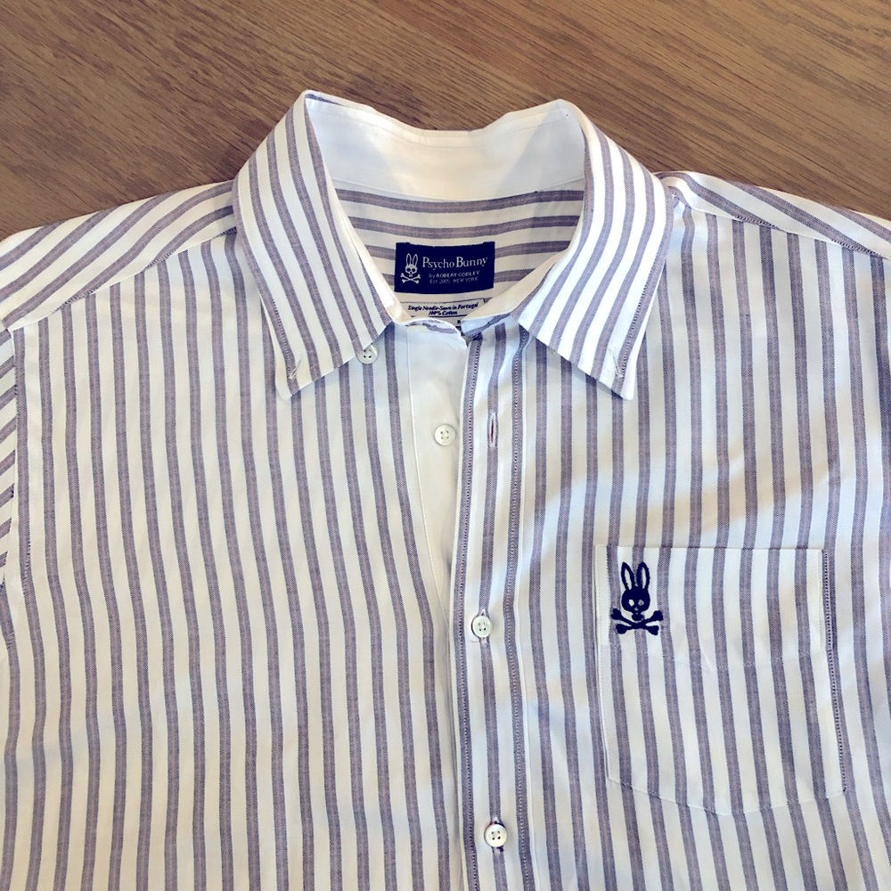 Men’s L Psycho Bunny long sleeve dress shirt. Excellent condition.